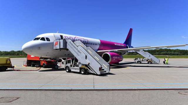 Wizz Air am Flughafen Friedrichshafen (Foto: