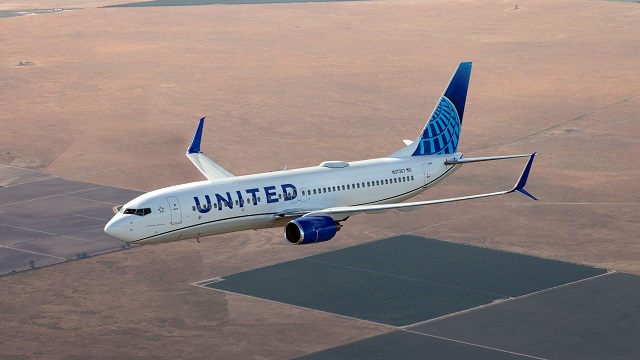 United Airlines Boeing 737 MAX 8